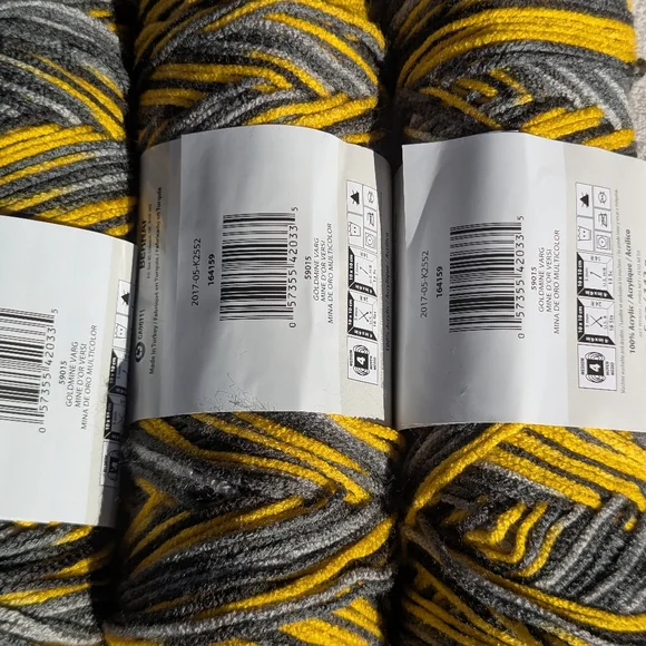 Barnat Premium Yarnspirations Goldmine Variegated Yarn, 3.5 Skiens, Gold & Grey - Picture 5 of 12